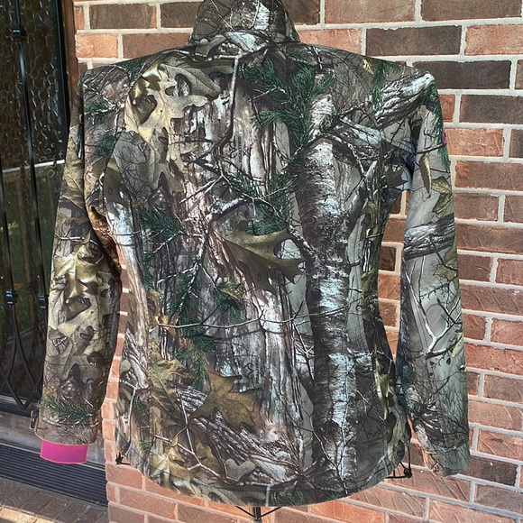 Realtree Camo Jacket - Picture 4 of 8